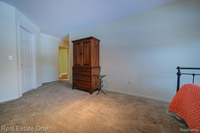 6564 Summit Ridge, Clarkston, MI 48346