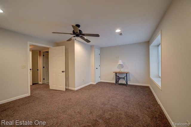 6564 Summit Ridge, Clarkston, MI 48346