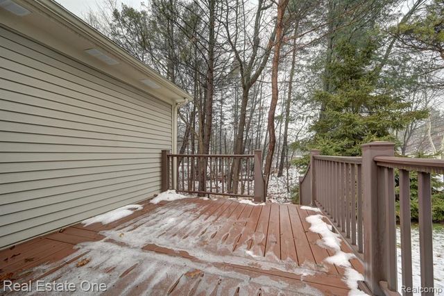6564 Summit Ridge, Clarkston, MI 48346