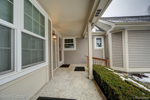 6564 Summit Ridge, Clarkston, MI 48346