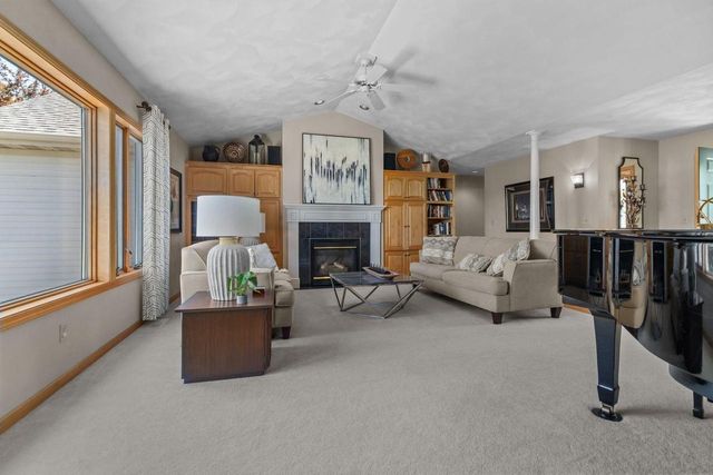 N2678 GLOCKENSPIEL LANE, Appleton, WI 54913