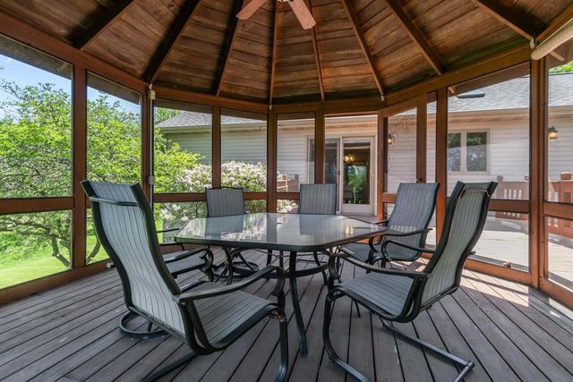 N2678 GLOCKENSPIEL LANE, Appleton, WI 54913