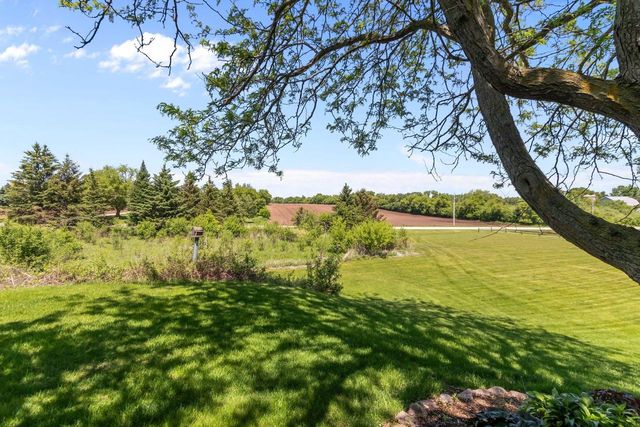 N2678 GLOCKENSPIEL LANE, Appleton, WI 54913