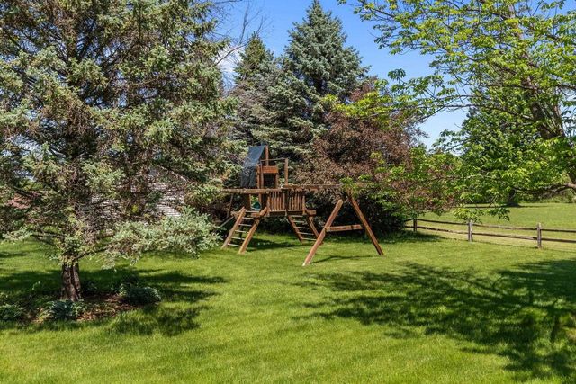N2678 GLOCKENSPIEL LANE, Appleton, WI 54913