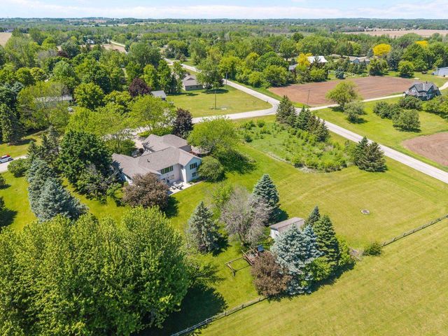 N2678 GLOCKENSPIEL LANE, Appleton, WI 54913