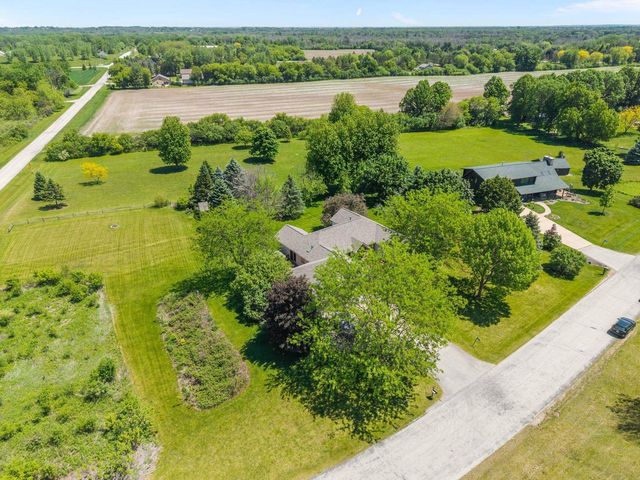 N2678 GLOCKENSPIEL LANE, Appleton, WI 54913