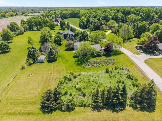 N2678 GLOCKENSPIEL LANE, Appleton, WI 54913
