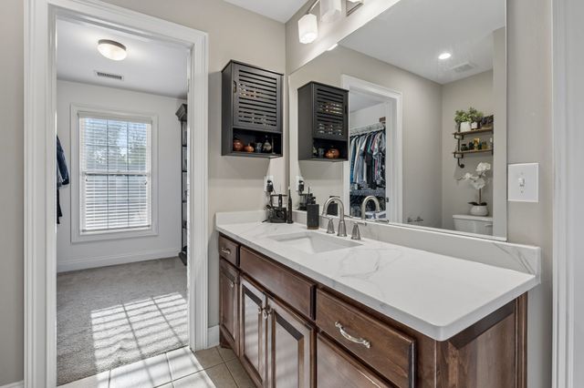 1808 Mosaic Trl, Murfreesboro, TN 37130