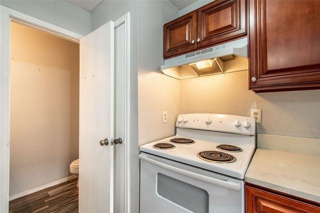 6702 Everhart U-103, Corpus Christi, TX 78413