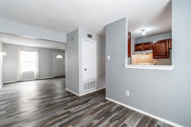 6702 Everhart U-103, Corpus Christi, TX 78413