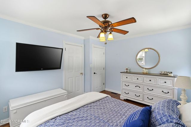 19 Harpoon Street, Beachwood, NJ 08722