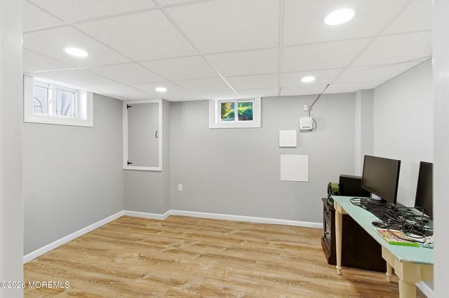 19 Harpoon Street, Beachwood, NJ 08722