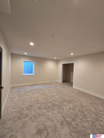 745 Penrose Drive, Lincoln, NE 68521
