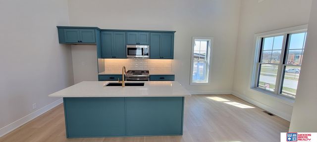 745 Penrose Drive, Lincoln, NE 68521