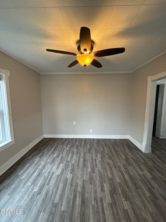 202 8th Avenue SE, Jamestown, ND 58401 photo 20