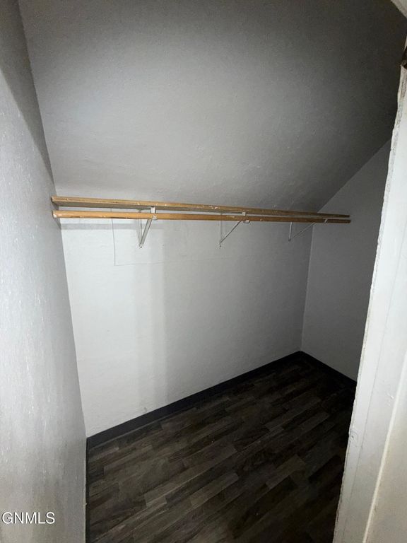 202 8th Avenue SE, Jamestown, ND 58401 photo 9