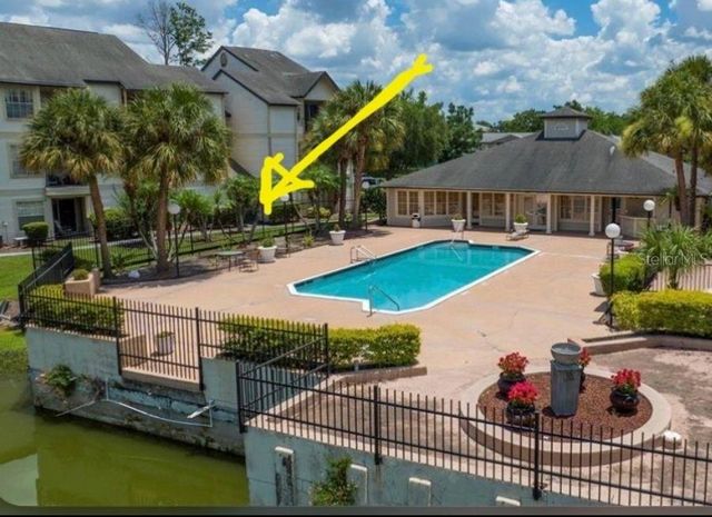 1908 LAKE ATRIUMS CIRCLE 14, Orlando, FL 32839