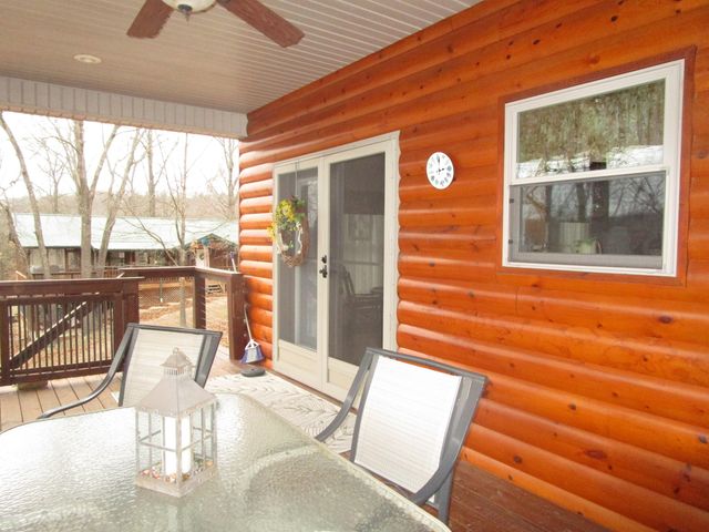 26424 Farm Road 1253, Golden, MO 65658