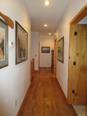 26424 Farm Road 1253, Golden, MO 65658