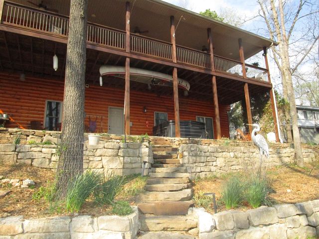 26424 Farm Road 1253, Golden, MO 65658