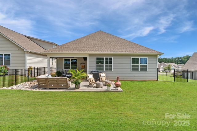 4466 Streamside Road, Denver, NC 28037