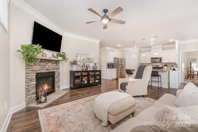 4466 Streamside Road, Denver, NC 28037