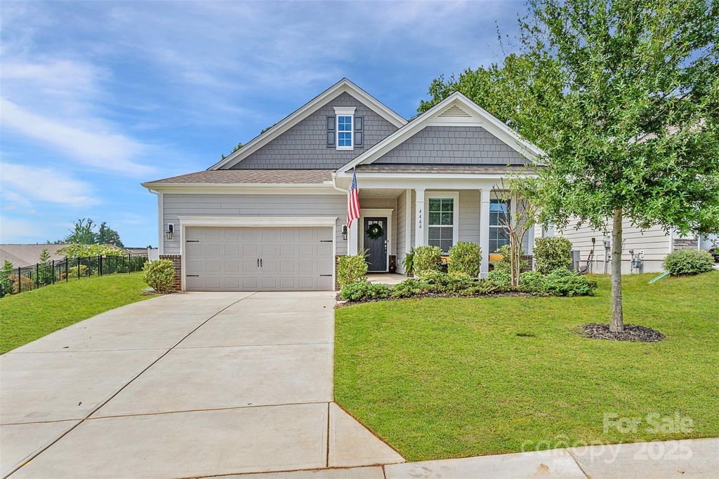 4466 Streamside Road, Denver, NC 28037