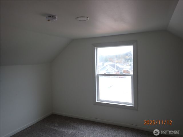 70 M Street, Hoquiam, WA 98550