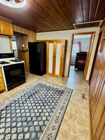 1268 N Clare Avenue, Harrison, MI 48625