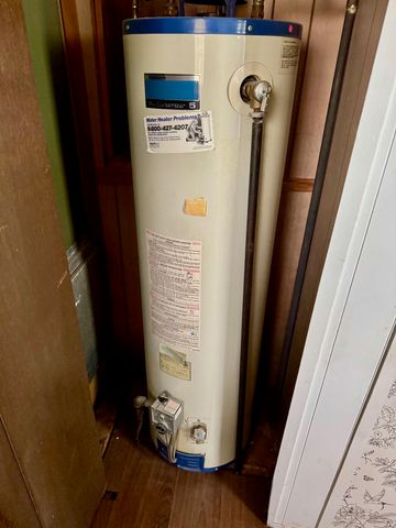 1268 N Clare Avenue, Harrison, MI 48625