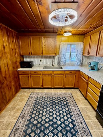 1268 N Clare Avenue, Harrison, MI 48625