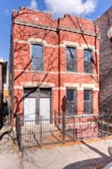 1144 W TAYLOR Street 2R, Chicago, IL 60607