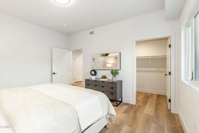 150 S Oak Knoll Avenue 103, Pasadena, CA 91101