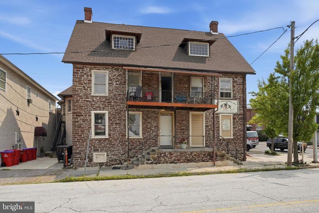 101 E BROAD ST, Souderton, PA 18964