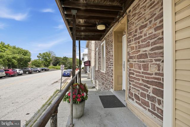 101 E BROAD ST, Souderton, PA 18964