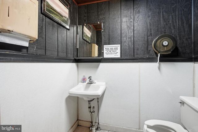 101 E BROAD ST, Souderton, PA 18964