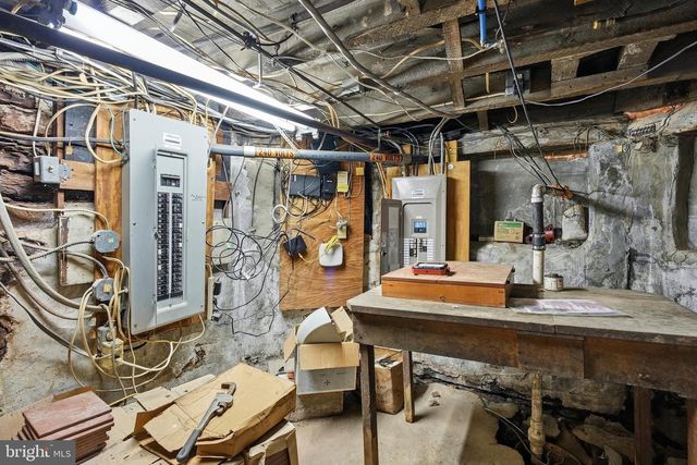 101 E BROAD ST, Souderton, PA 18964