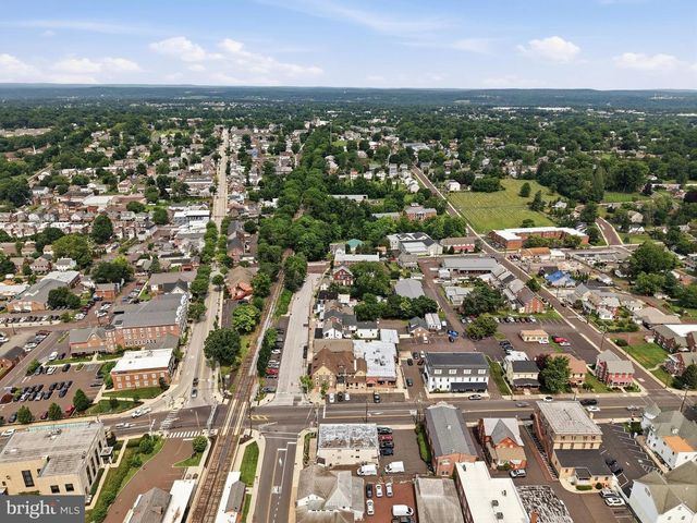 101 E BROAD ST, Souderton, PA 18964