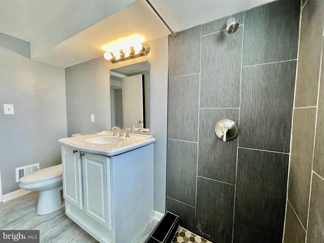 4100 SUMMIT PL, Alexandria, VA 22312