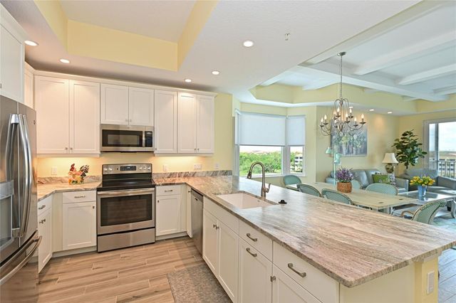 10520 BOARDWALK LOOP 601, Bradenton, FL 34202
