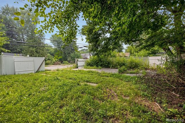 12603 Riad Street, Detroit, MI 48224