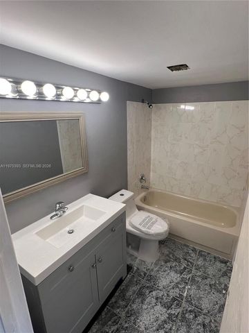 16215 NE 18th Ct 305, North Miami Beach, FL 33162