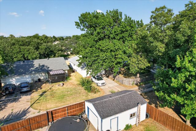 3125 Rainbow Drive, Grand Prairie, TX 75052