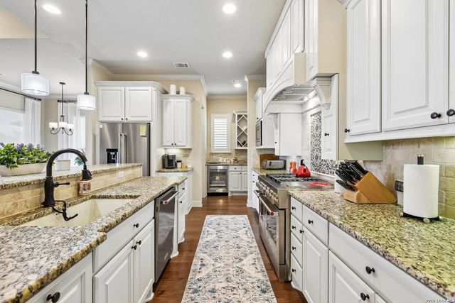 3823 Monteverde Wy, San Antonio, TX 78261