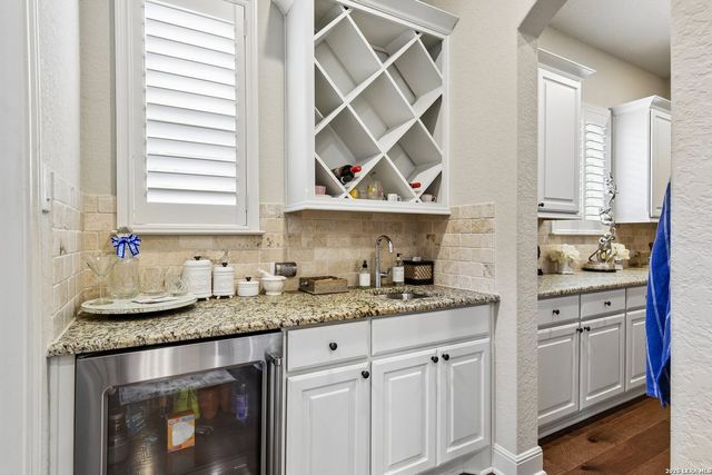 3823 Monteverde Wy, San Antonio, TX 78261