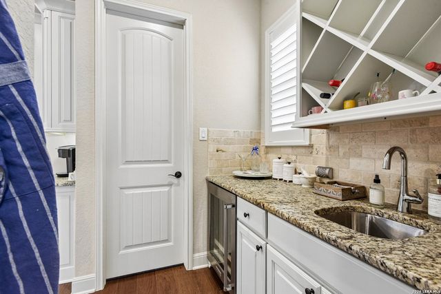 3823 Monteverde Wy, San Antonio, TX 78261
