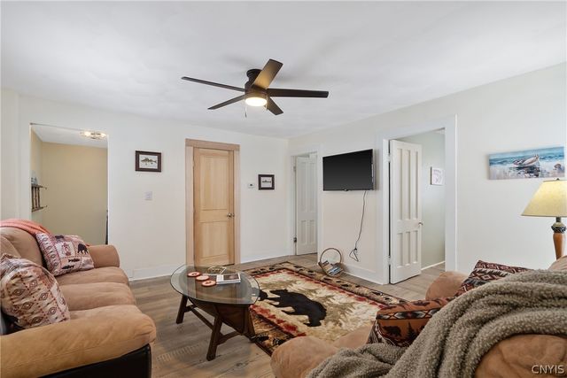 20 South Jefferson Street, Richland, NY 13142