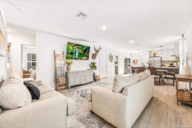 9812 BUTTE CRK, San Antonio, TX 78254
