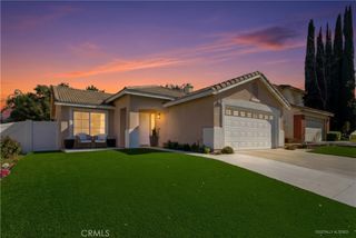 3199 Rowena, Corona, CA 92882