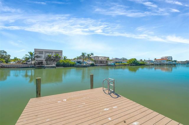 7932 2ND AVENUE S, St Petersburg, FL 33707